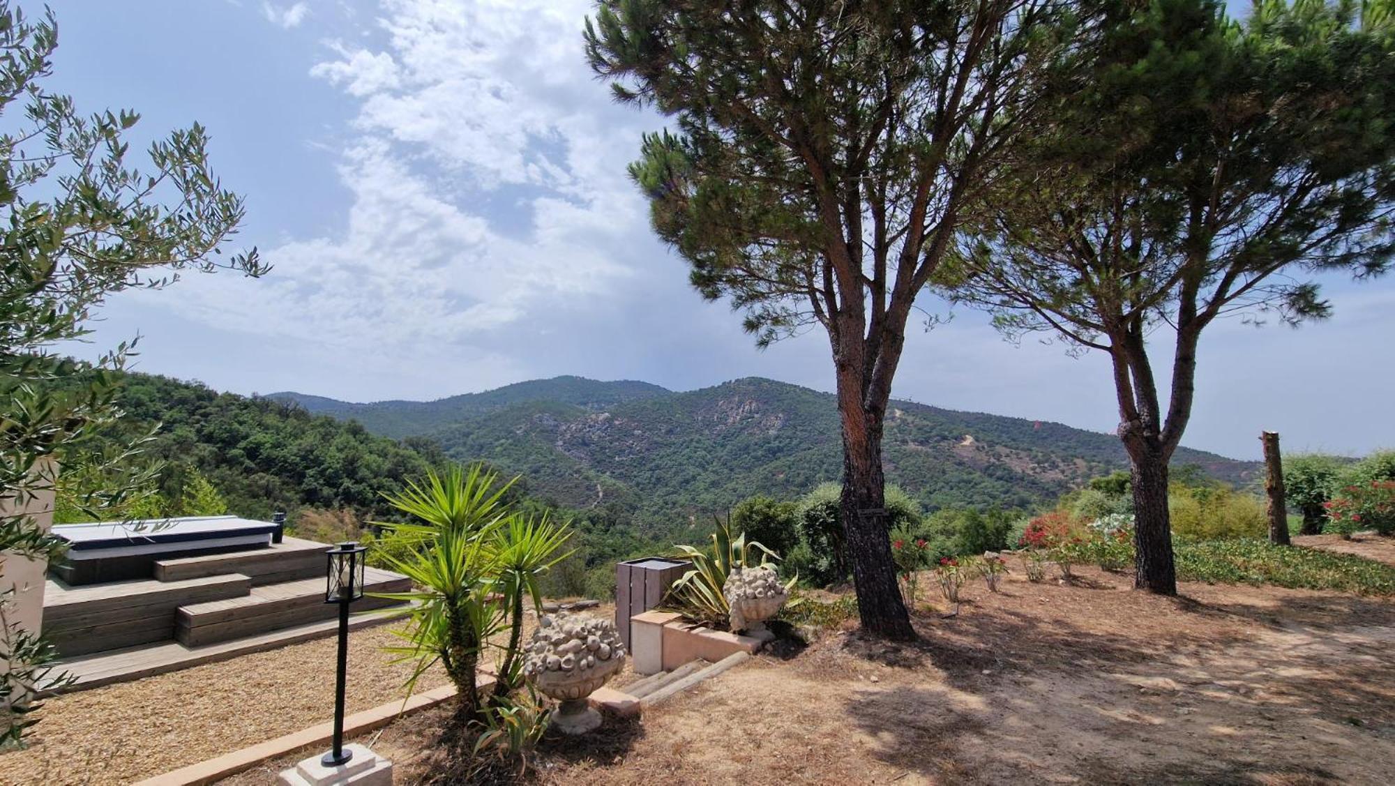 Villa La Lanterne Le Plan-de-la-Tour Luaran gambar